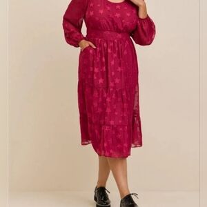 Torrid 4X/26 Red Star Long Sleeve Dress NWT
